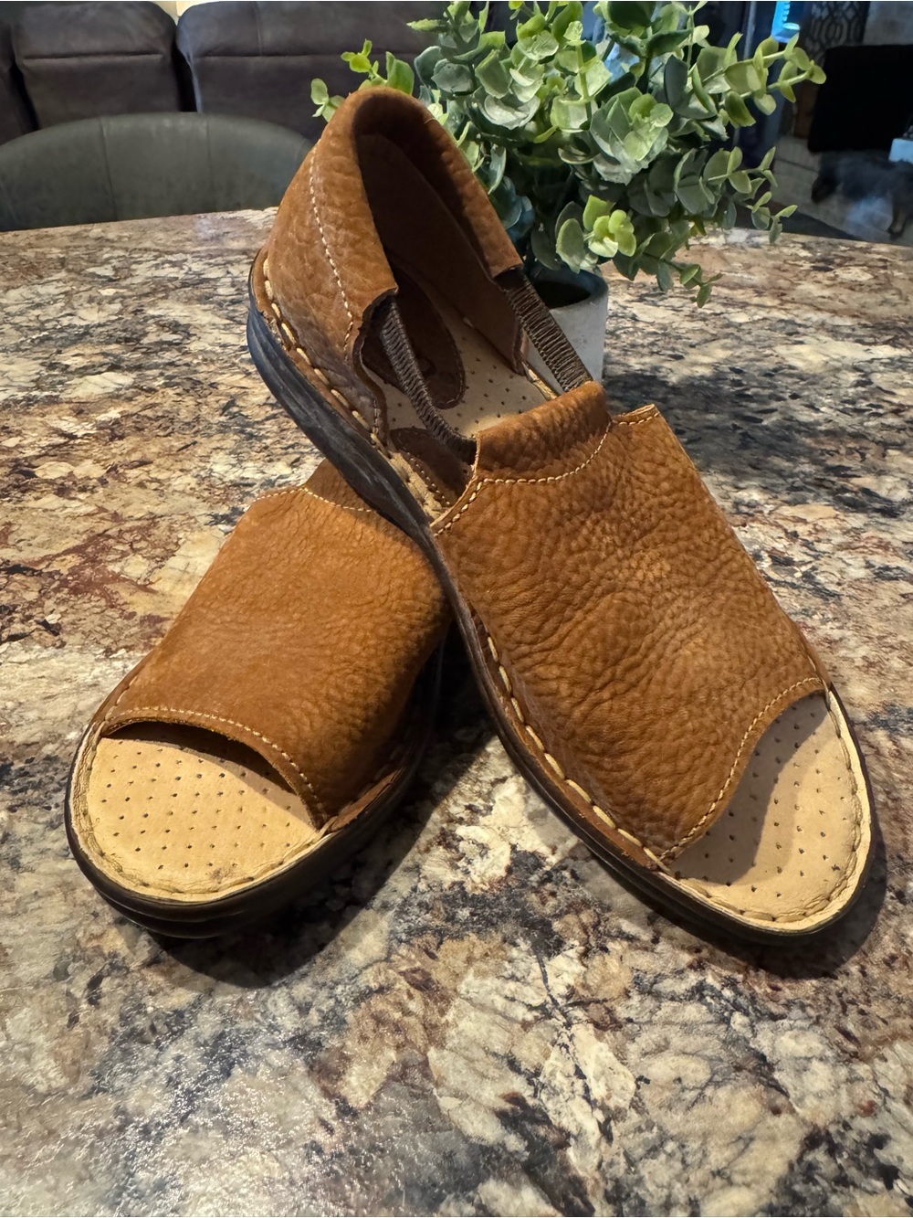 Born Women's Tan Leather Open-Toe Mule Clogs